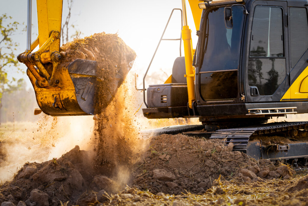Commercial construction sites rely heavily on powerful machinery to complete large-scale projects efficiently. Equipment such as cranes, bulldozers, excavators, forklifts, and loaders are essential—but they also present serious risks to workers operating them or working nearby.